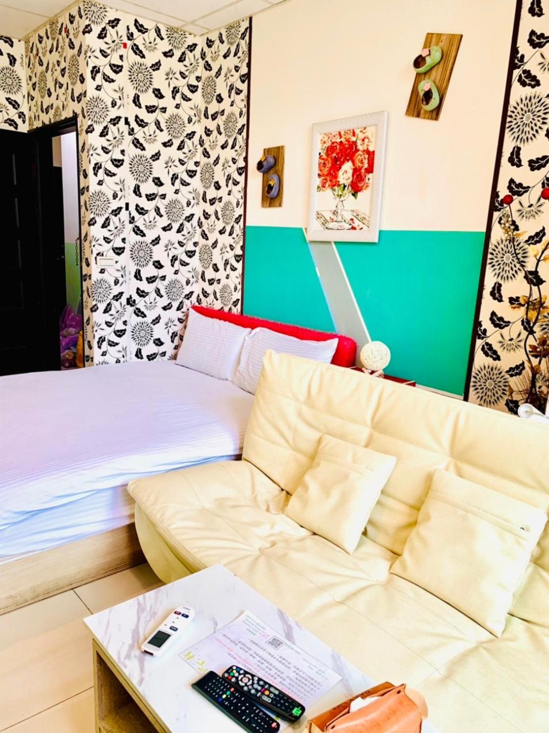 Lorado Homestay Huwei Exterior foto